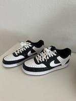 Nike Schuhe Größe 42 neu Rheinland-Pfalz - Hagenbach Vorschau