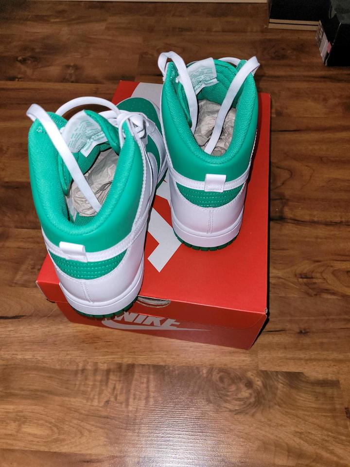 Nike Dunk High Retro BTTYS, White / Pine Green, EU45/UK10/US11 in Halsbrücke