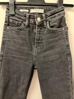 Röhren Jeans Größe 32 dunkelgrau schwarz NEU Brandenburg - Eisenhüttenstadt Vorschau