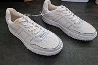 Limited Edition! weiße Sneaker Schuhe Aldimania Baden-Württemberg - Karlsruhe Vorschau