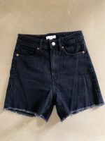 H&M Jeans Shorts schwarz Gr. 36 Top Sachsen - Zwickau Vorschau