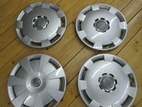 4 original Audi A3 8P Radkappen 16" 8P0601147A Niedersachsen - Goslar Vorschau