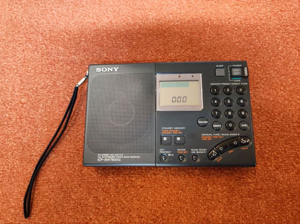 Sony PLL Radio Weltempfänger ICF - SW / MW / LW / FM - wie neu in Krefeld