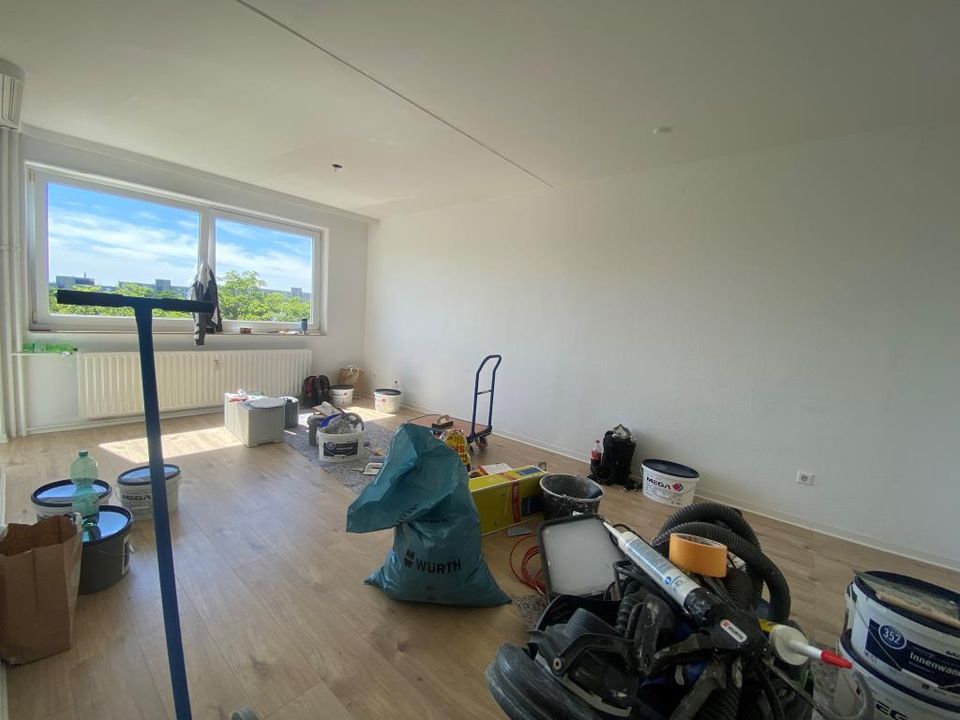 3-Zimmer-Wohnung in Laatzen inklusive Laminatboden! in Laatzen