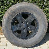 Jeep Winterräder Winterreifen 265/70R17 Hessen - Wiesbaden Vorschau