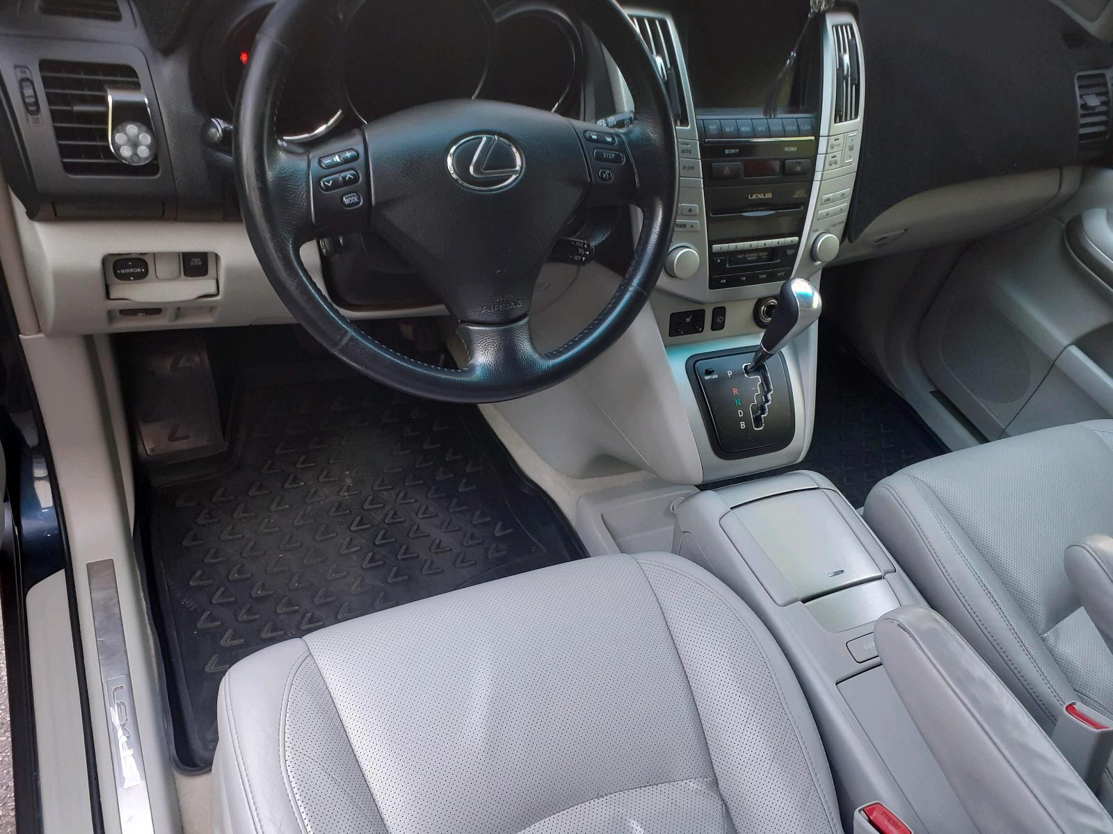 Abbildung des Autos LEXUS 400H
