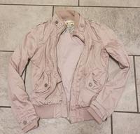 Schöne Damen Jacke Bershka Gr. 34/36 Nordrhein-Westfalen - Oerlinghausen Vorschau