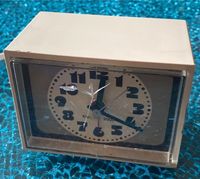 Alte elektrische Tischuhr / Clock / 1970er Jahre Bayern - Rehau Vorschau