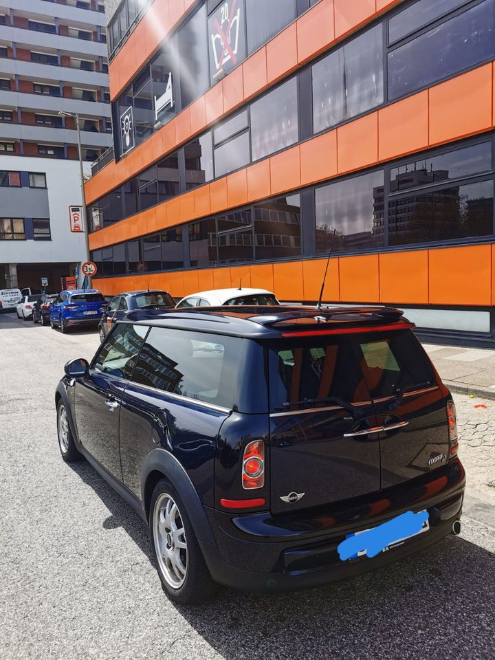 MINI Cooper D Clubman*Navi*Leder*Panorama*8-fach Alu in Stade