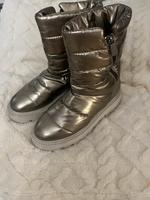 Catwalk Schneestiefel Boots Bronze/Gold Gr.40 Berlin - Spandau Vorschau