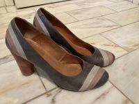 Clarks Lederpumps grau Hessen - Karben Vorschau