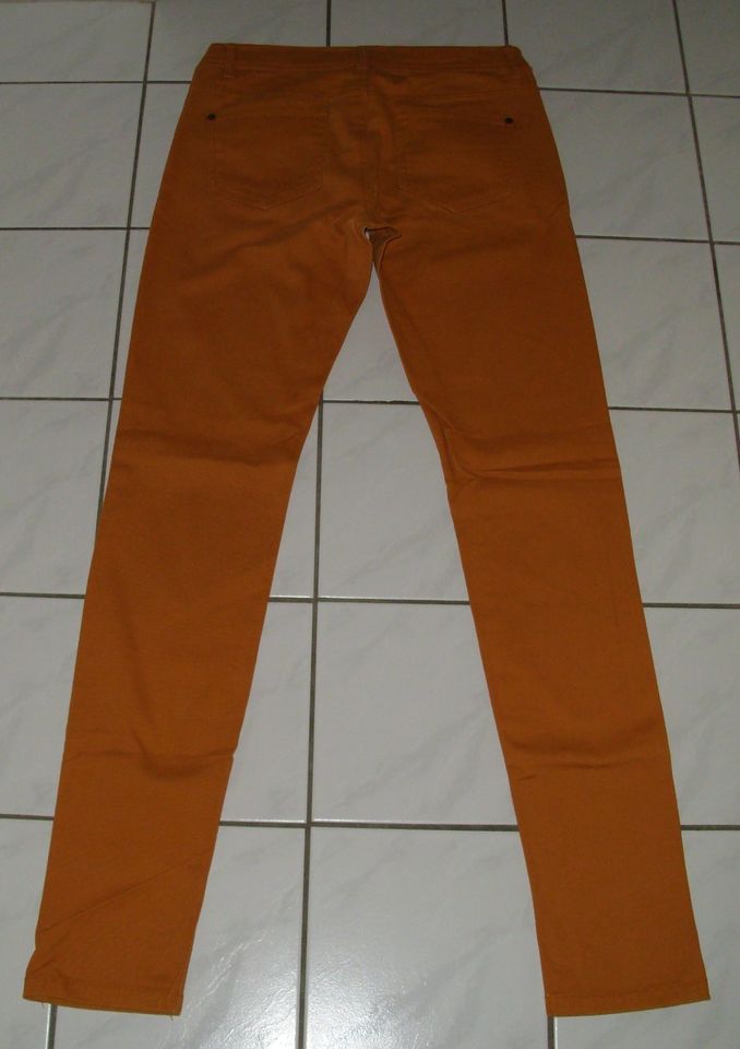 NEUw. Jeans Hose (AMISU), curryfarben, Gr. S – Gr. 36, Stretch in Wermsdorf