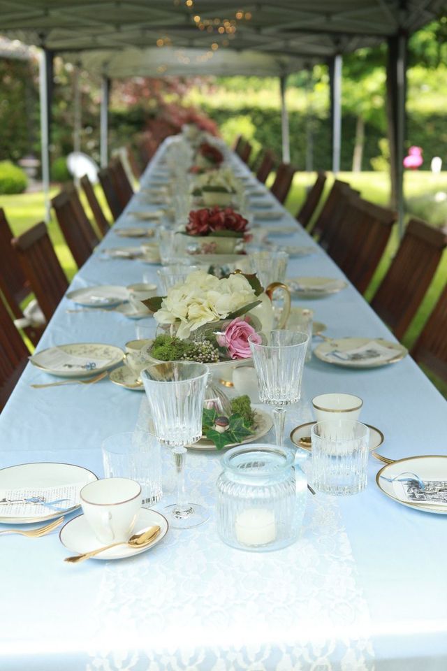 Blumen Gestecke, Tee Party, Hochzeit Deko, Alice im Wunderland in Lilienthal