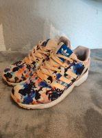 Adidas Sneaker mit Blumenmuster Bayern - Blaichach Vorschau