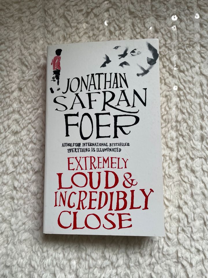 Extremely Loud & Incredibly close by Jonathan Safran Fire in Viersen