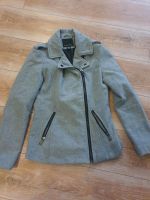 AMISU New Yorker Mantel Jacke grau Gr. 34 XS kuschelig Nordrhein-Westfalen - Witten Vorschau