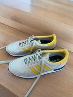 Adidas Sportschuhe Gr 42 2/3 in sehr gutem Zustand Bayern - Erkheim Vorschau