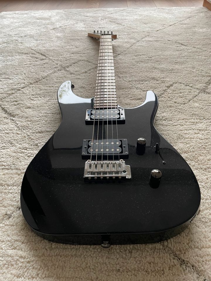 Jackson JS1R Dinky Gitarre in Kiel