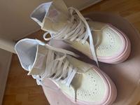 Vans old skool s8hi neu ungetragen Creme rosa Größe 38 Köln - Köln Merheim Vorschau