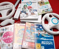 Wii mit Zubehör & vielen Spielen ua. Mario Kart Sports Party München - Moosach Vorschau