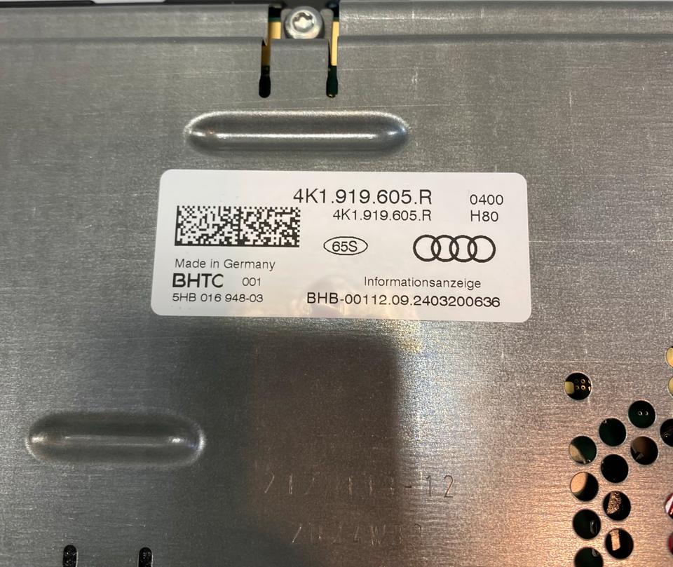 4K1919605R Audi A6 C8 Monitor Display MIB3 Bildschirm 10,1" in Frankfurt am Main