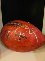 Tom Brady - Signierter Football aus persönlichem Besitz Baden-Württemberg - Münsingen Vorschau