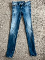 Jeans Diesel gr 25 super slim skinny low waist Hessen - Reichelsheim (Wetterau) Vorschau