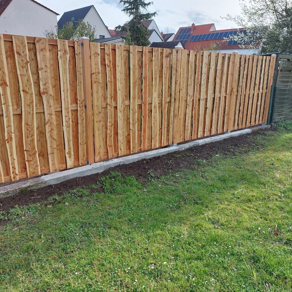 Sichtschutzzaun LÄRCHE rustikal 90 €/Stück Lucera Bohlenzaun Dichtzaun