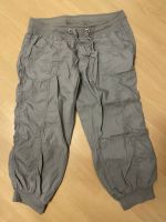 3/4 Hose kurze Hose grau Gr. 36 Colours Hessen - Groß-Gerau Vorschau