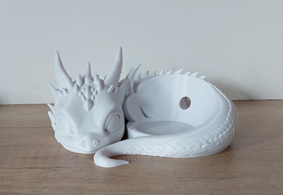 Süsser Drache als Halter für Alexa Echo Dot -3D-Druck in Grünberg