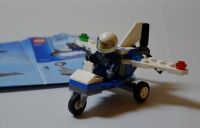LEGO City 30018 Polizei Kleinflugzeug mit ungelochter Anleitung Sachsen - Freital Vorschau