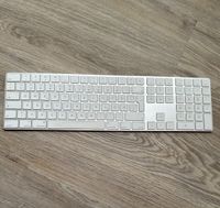 Apple Magic Keyboard mit Ziffernblock in Silber Schleswig-Holstein - Harrislee Vorschau