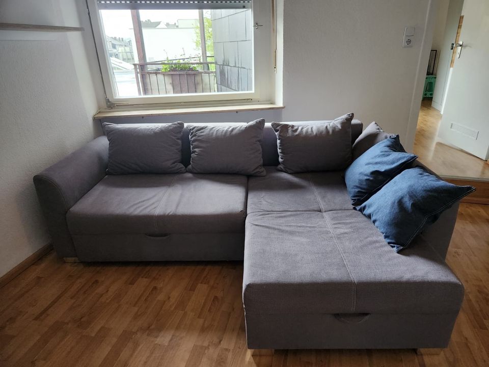 Möbel Sofa Schrank Regal in Wuppertal