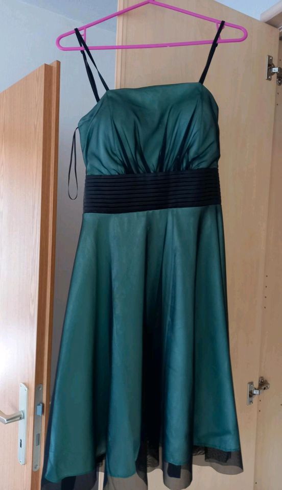 Kleid zu verkaufen in Röbel