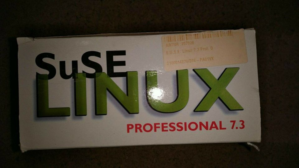 SuSE Linux Professional 7.3 Betriebssystem in Dinkelsbuehl