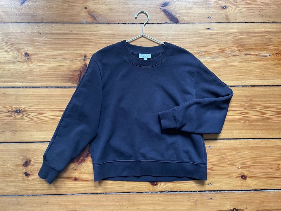 COS Sweatshirt Pullover Blau in Berlin