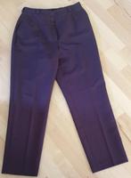 Elegante Stoffhose/ Bundfalte in Aubergine/Brombeere Horn-Lehe - Lehesterdeich Vorschau