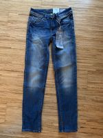 NEU! Garcia Jeans Gr 146 slim blau mit toller Waschung Kr. München - Grünwald Vorschau