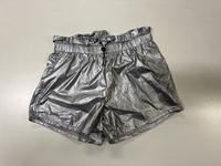 H&M Shorts S nwt Silber glänzend Alu leicht dünn kurz klein Schleswig-Holstein - Schwedeneck Vorschau
