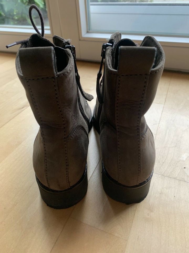 Kim Kay Boots Schnürstiefeletten Leder Gr37 neuwertig in Bochum