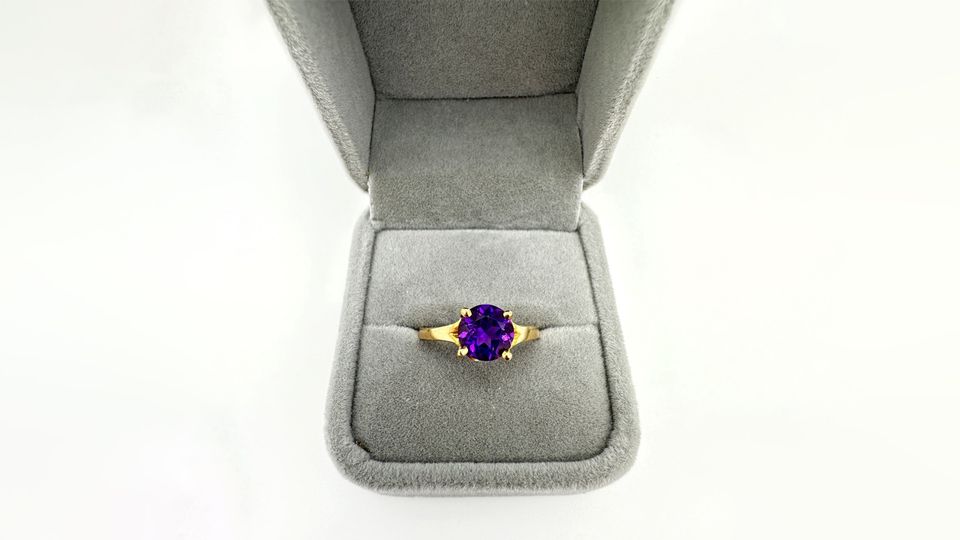 Großer 375 Goldring mit 2ct Amethyst im Brillantschliff Gr.63 in Hamburg