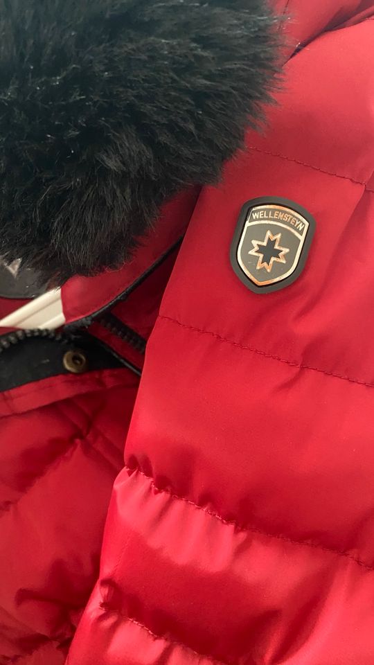 Wellensteyn Winterjacke Santorin Medium in Rot in Hagen