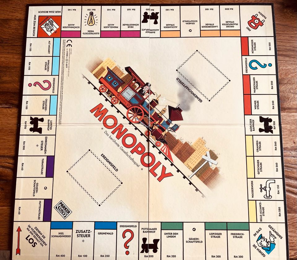 Monopoly Sonderausgabe in Düsseldorf