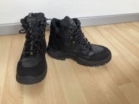 Boots Gr. 40 schwarz, gefüttert Wuppertal - Vohwinkel Vorschau