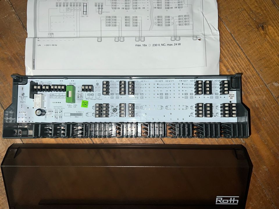 Roth Anschlussmodul AM-6 Basicline Heizung Thermostate Stellantr. in Bad Segeberg