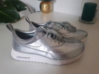 Nike Air Max Thea Sneaker / Silber / 38/ Neuwertig! Mitte - Wedding Vorschau