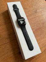 Apple Watch Series 5 - 44mm - schwarz - Zubehör neu Mitte - Wedding Vorschau