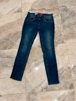 Skinny Jeans von Street one seitlich mit streifen Pailetten gr 28 Baden-Württemberg - Rottweil Vorschau