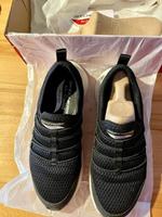 Skechers Damen Arch Fit Lucky Thoughts Gr. 36 - NEU! Rheinland-Pfalz - Speyer Vorschau