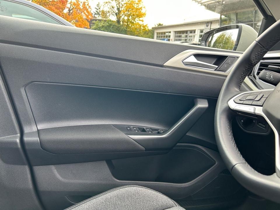 Volkswagen Polo 1.0 MOVE LAS*DAB*ISOFIX*RFK*PDC*KLIMA*ALUF in Königstein im Taunus